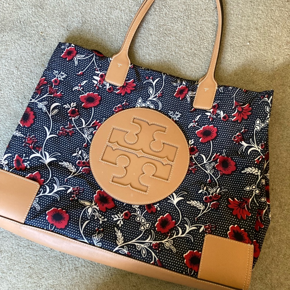 Tory Burch tote